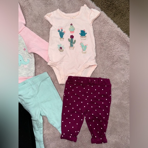 3-6 mo Babygirl Winter Lot - Picture 6 of 14